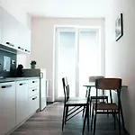 Zarohem 2 Bedrooms In Center With Balcony *