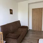 Апартаменты Zarohem 2 Bedrooms In Center With Balcony Брно
